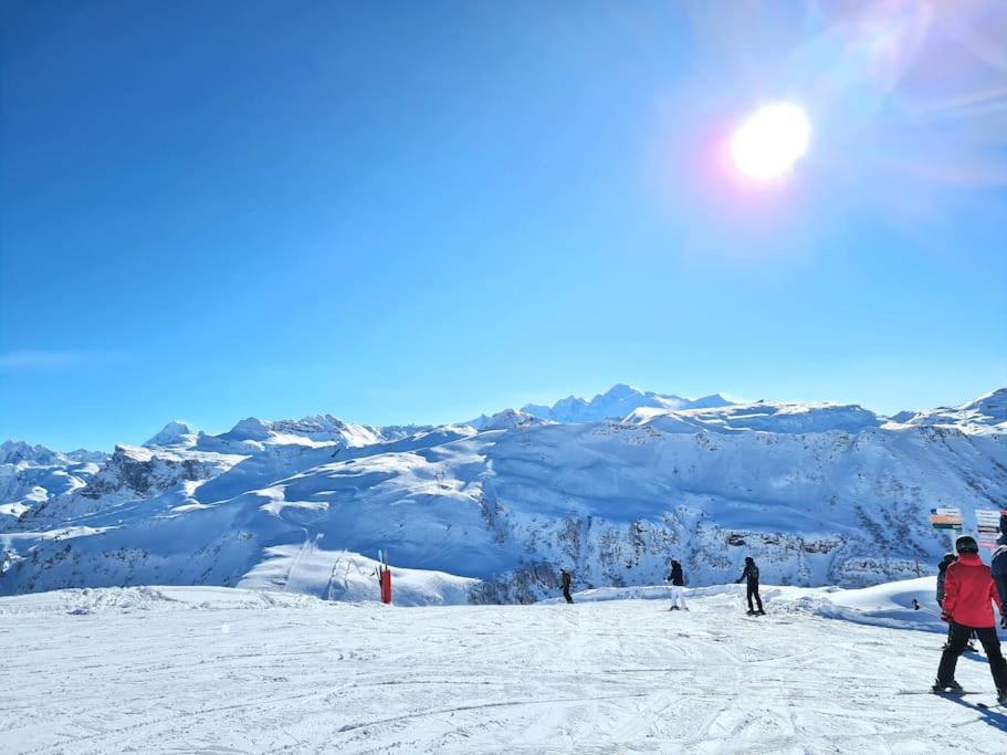 Appartement Le D12 Samoëns מראה חיצוני תמונה